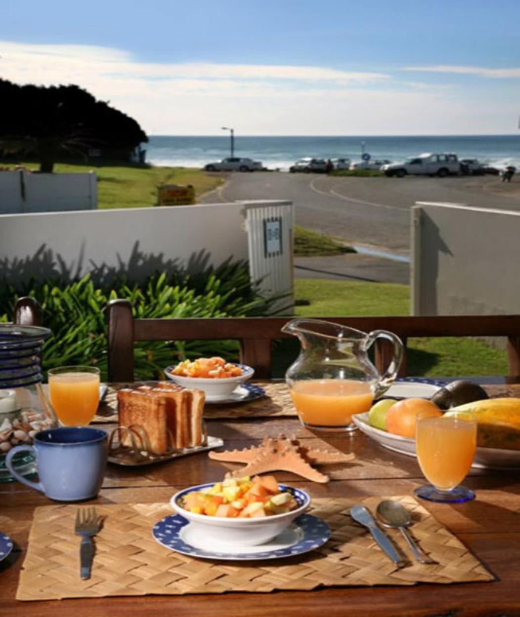Breeze Inn Guesthouse Kiddʼs Beach Εξωτερικό φωτογραφία