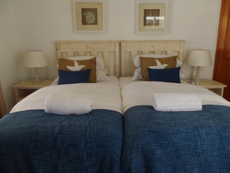 Breeze Inn Guesthouse Kiddʼs Beach Εξωτερικό φωτογραφία