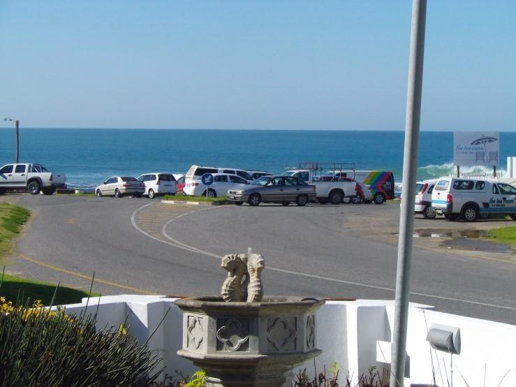 Breeze Inn Guesthouse Kiddʼs Beach Εξωτερικό φωτογραφία