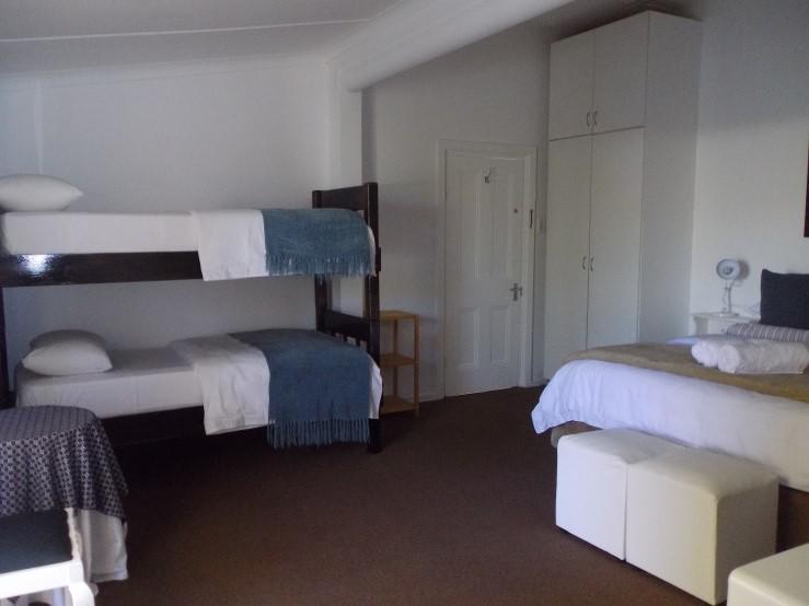 Breeze Inn Guesthouse Kiddʼs Beach Εξωτερικό φωτογραφία